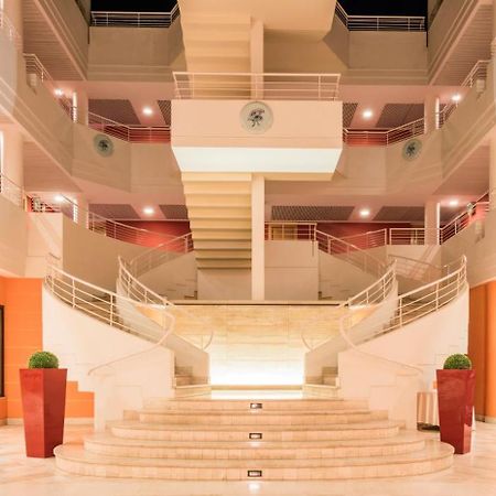 קליארי Caesar'S Hotel מראה חיצוני תמונה