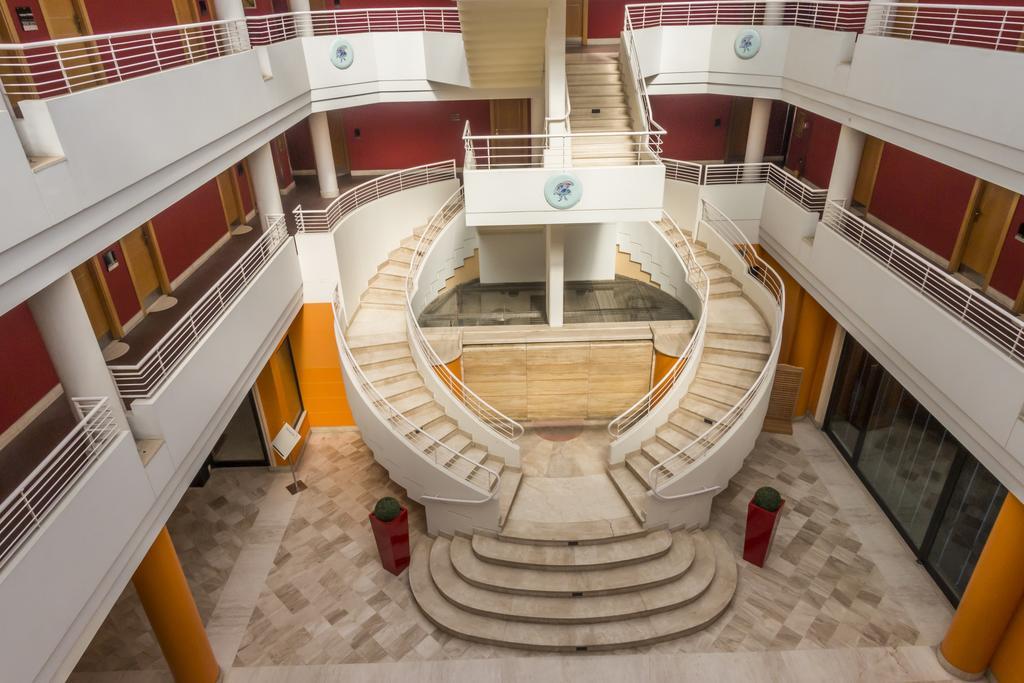 קליארי Caesar'S Hotel מראה חיצוני תמונה