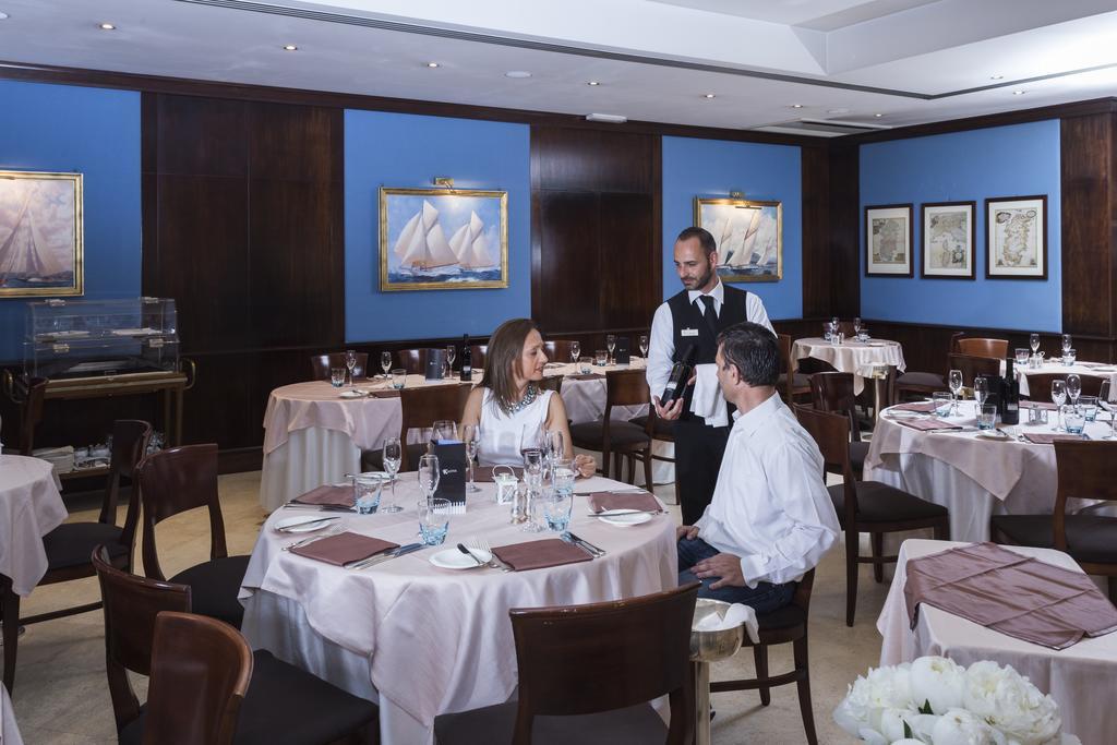 קליארי Caesar'S Hotel מראה חיצוני תמונה